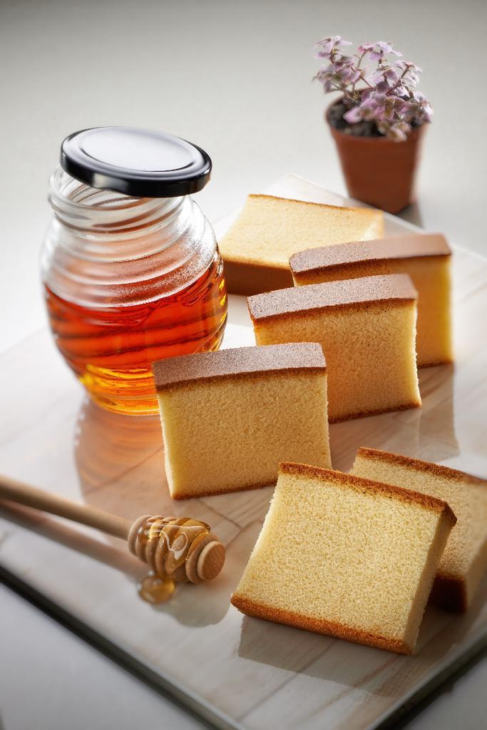 F. Butter Cake Pre-Sliced - 牛油蛋糕-片 - Image 2